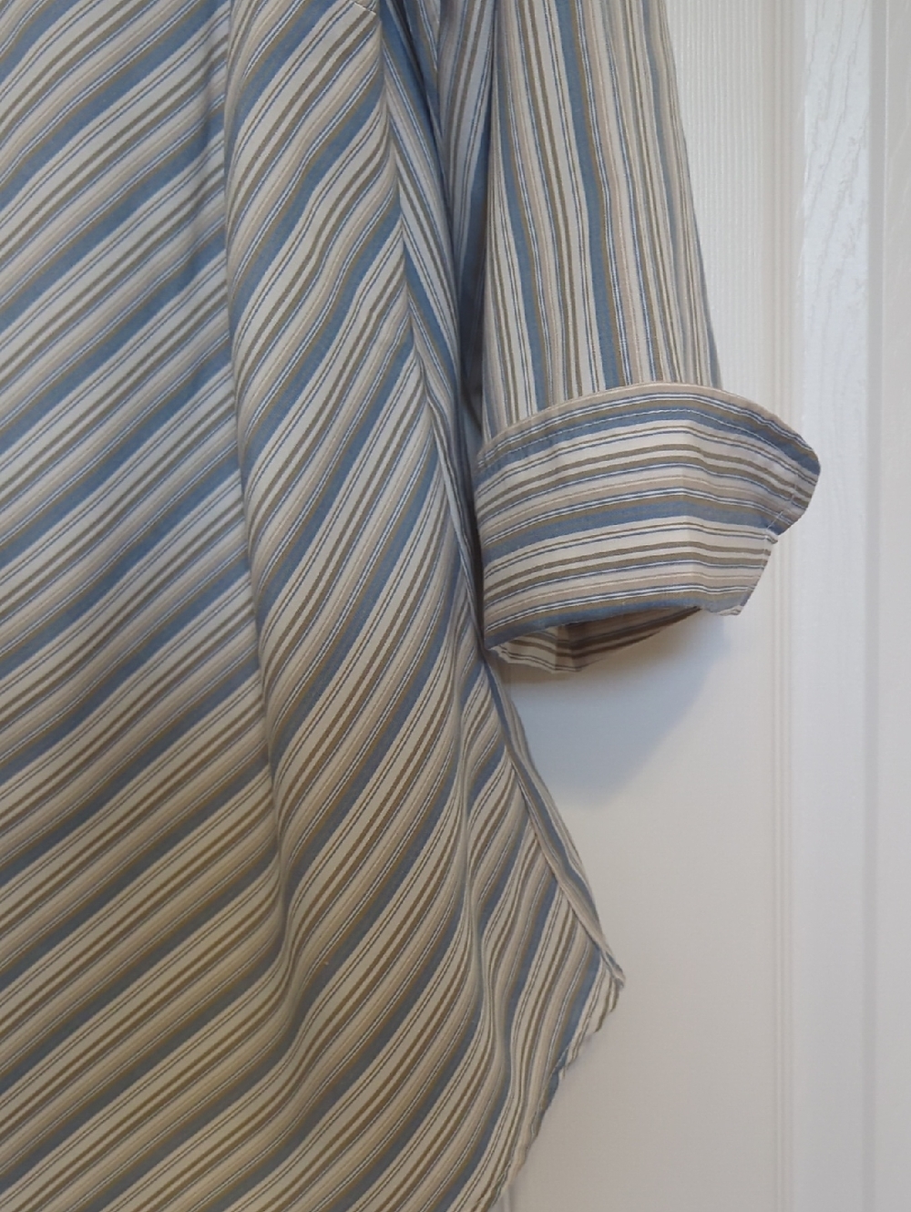 Blue And White Striped Button Down Blouse Size 3X - Picture 3 of 6